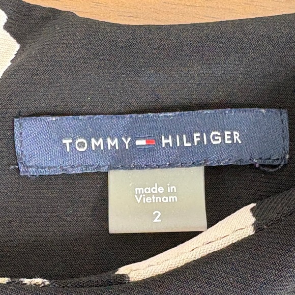 Tommy Hilfiger Black Floral 3/4 Bell Sleeve Knee Length Dress Size 2 - Picture 7 of 15